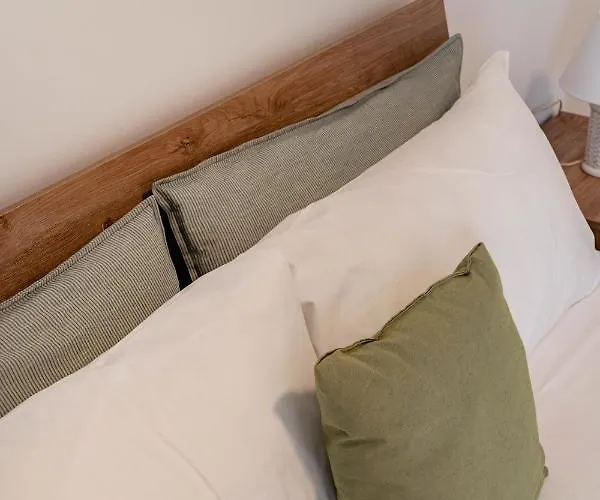 Apartament Caliph House 128 *